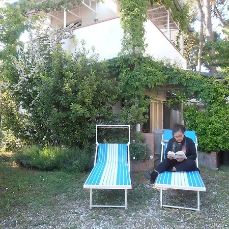 Amici Miei Bed & Breakfast Marina Romea