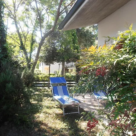 Amici Miei * Marina Romea